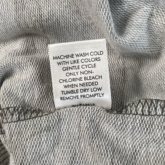 A&I Women's Gray Camo Lace‎ Up Long Sleeve Pullover Sweatshirt Lightweight Sz Lg - Picture 6 of 6